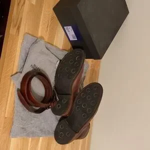 Allen Edmonds Higgins Mill Chromexcel 10D with matching 36\